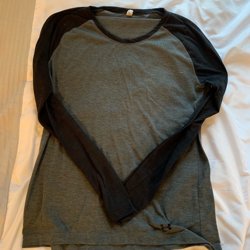 Raglan tee